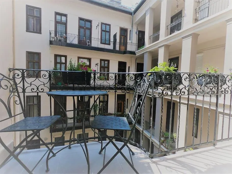 Bem56 Apartman Будапешт 0*,